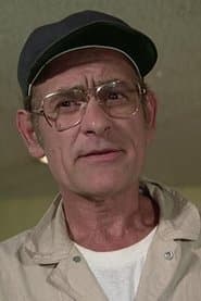 Warren J. Kemmerling as Police Captain Speer