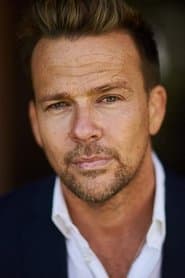 Sean Patrick Flanery as Det. Peter Rafferty