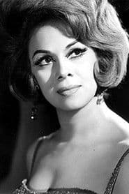 Marta Romero as Laura Villanueva