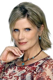 Laura Johnson as Leigh Kenyon