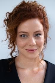 Leandra Leal as Silvia