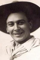 Hooper Atchley as Headwaiter