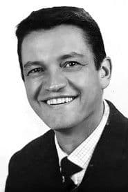 Jean Gaven as Peter Corey