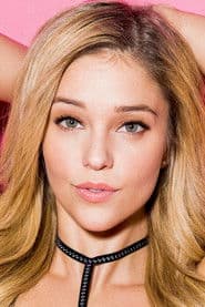 Kali Roses as Black Widow