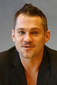 Ferenc Hujber as Marci