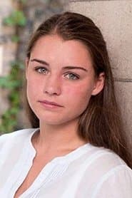 Rebecca Williams as Hannah Fox