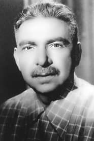 Carlos Orellana as Don Chente Mendoza