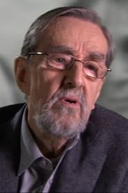 Gabriel Axel as Modedesigneren Monsieur Baptiste