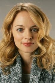 Heather Graham as Aunt Opal