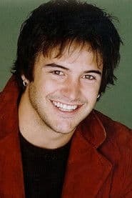 Michael Lutz as Morris