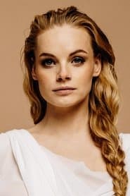 Ieva Florence-Vīksne as Mirdza