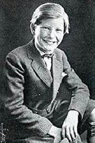 Elmo Billings as Office Boy (uncredited)