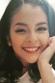 Ari Albarran as Lolita joven