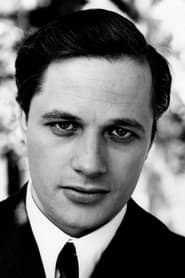 Lino Capolicchio as Renzo DI Carlo