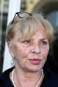 Marianna Vertinskaya as Veronika