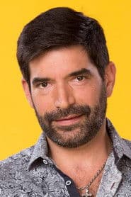 Francisco Ossa as (voice)