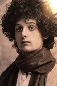 Grégoire Montana-Haroche as Romain Maserati