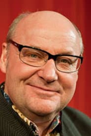 Knut Agnred as Pastor Himmler