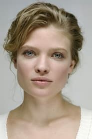 Mélanie Thierry as Julie