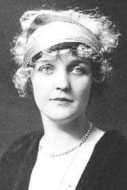 Naomi Childers as Window Shopper (uncredited)