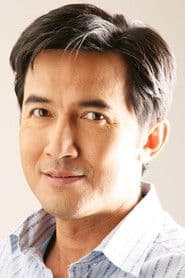 Chatchai Plengpanich as King Mahathammaracha