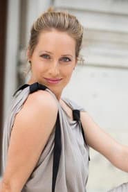 Csilla Barath Bastaić as Nika Pofuk