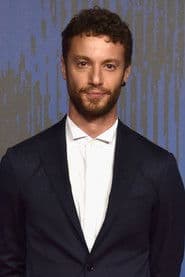 Josafat Vagni as Mezzapagnotta