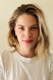 Ella Pellegrini as Vanessa