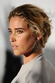 Vahina Giocante as Sybille Malher