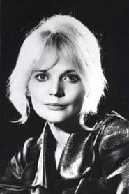 Ingrīda Andriņa as Agnes