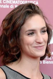 Livia Rossi as Lucia