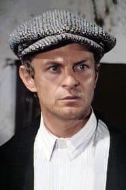 Pierre Rousseau as Babourg, former sailor