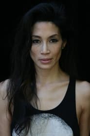 Eugenia Yuan as Hai'er (segment "Going Home")