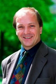 Richard Walsh as Mr. Wellum