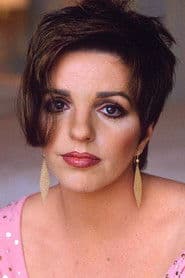 Liza Minnelli as Della Roberts