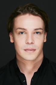 Denisas Kolomyckis as Lukas