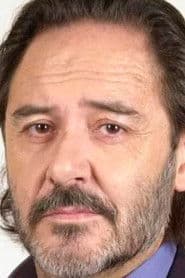 Santiago Ramos as Pepe
