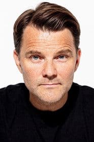 Valur Freyr Einarsson as Magnus