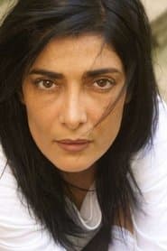 Fatima Adoum as Amina