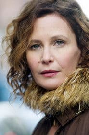 Mira Partecke as Urlauberin