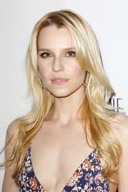 Gia Crovatin as Dylan