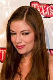 Carlee Baker as Polly