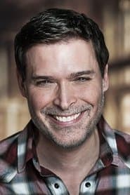 Frank Chiesurin as Lucas Manning