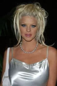 Priscilla Inga Taylor as Betz