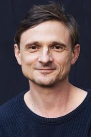 Florian Lukas as Steffen Hagen