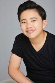 Albert Tsai as Peng (voice)