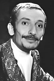 Jacques Herlin as un chauffeur de taxi