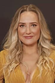 Pilvi Hämäläinen as Marjut