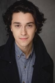 Ignacio Diaz-Silverio as Quinn