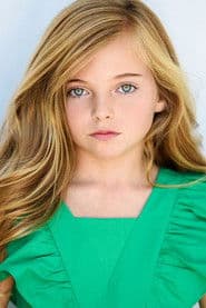 Anniston Almond as Amelia Bergeron